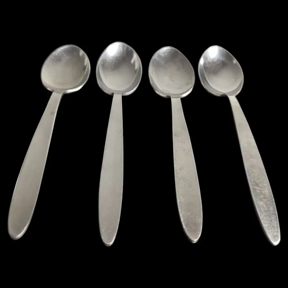 Lot of 4 Teaspoon Englishtown ENS2 Stainless Glossy Flatware 6 1/4